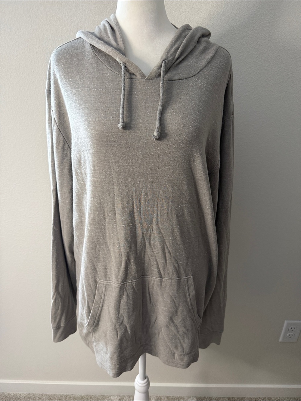 Pacsun Light Gray Men's lightweight hoodie.